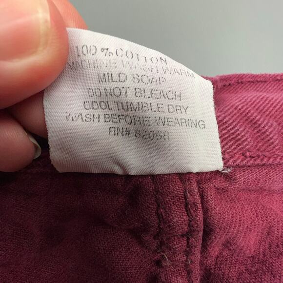 City Jeans High Rise Mom Jeans | Size 12 Red Tapered | Made in USA - Picture 12 of 12